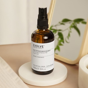 Evolve Daily Defence Moisture Mist